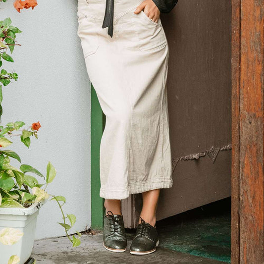 Lifestyle image for Rihannah Oxford - Anthracite