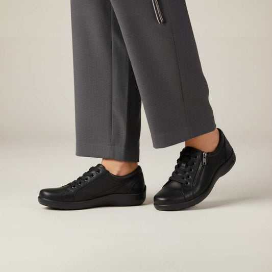 Lifestyle image for Tampa Zip Casual Sneaker - Black