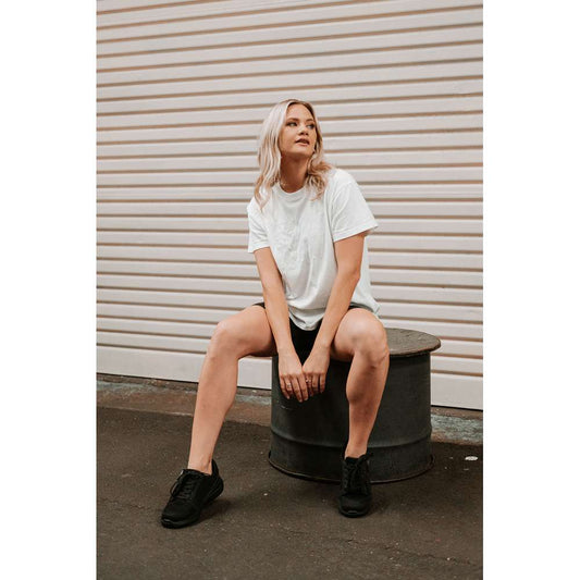 Lifestyle image for Vanna Sneaker - Black