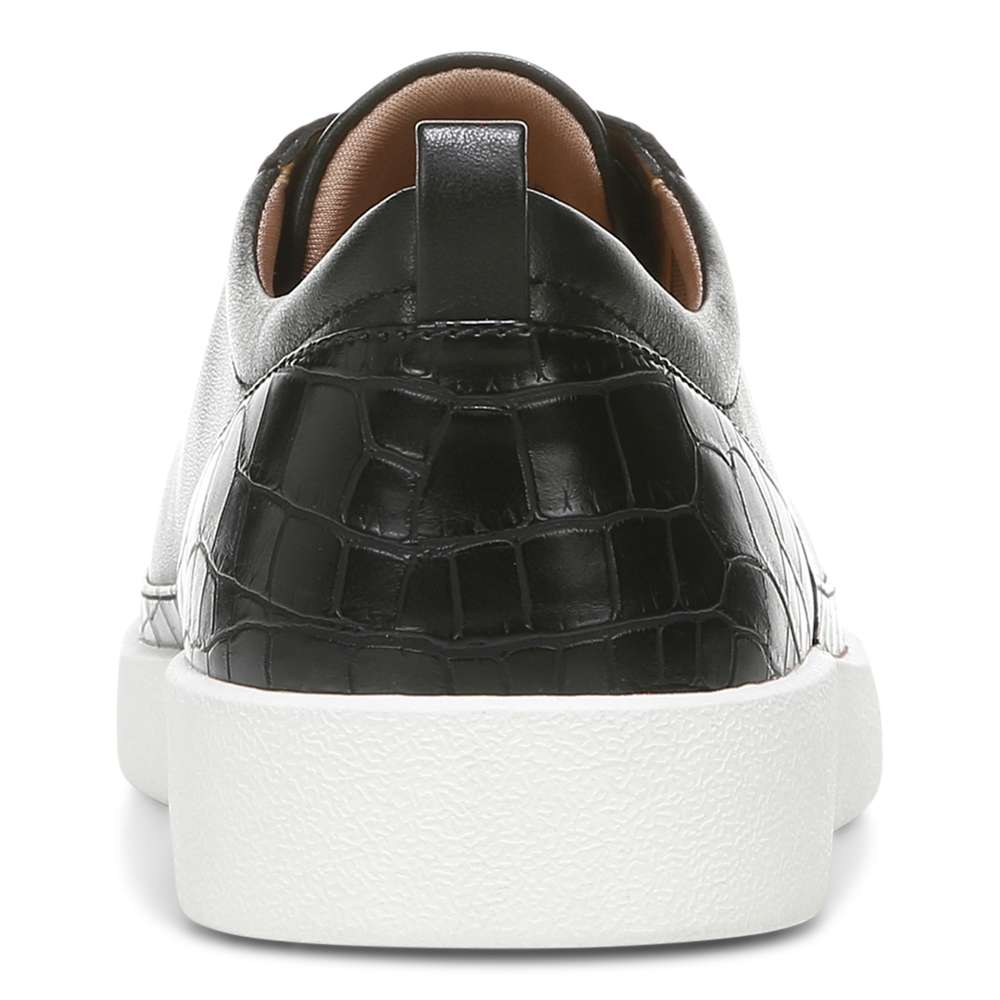 Winny Lace-Up Casual Sneaker - Black