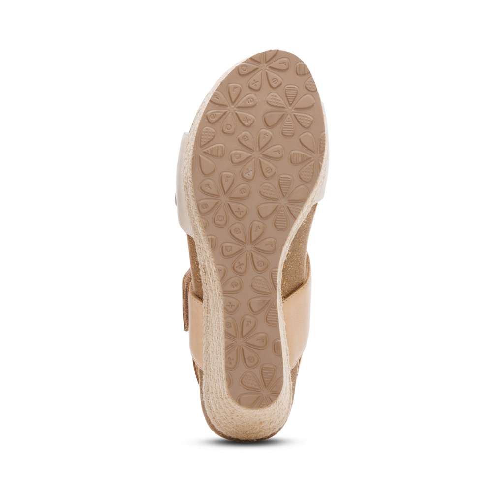 Ashley Wedge - Off White