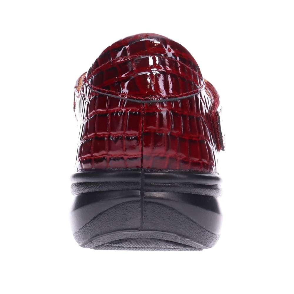 Bali Closed Heel Sandal - Red Croc