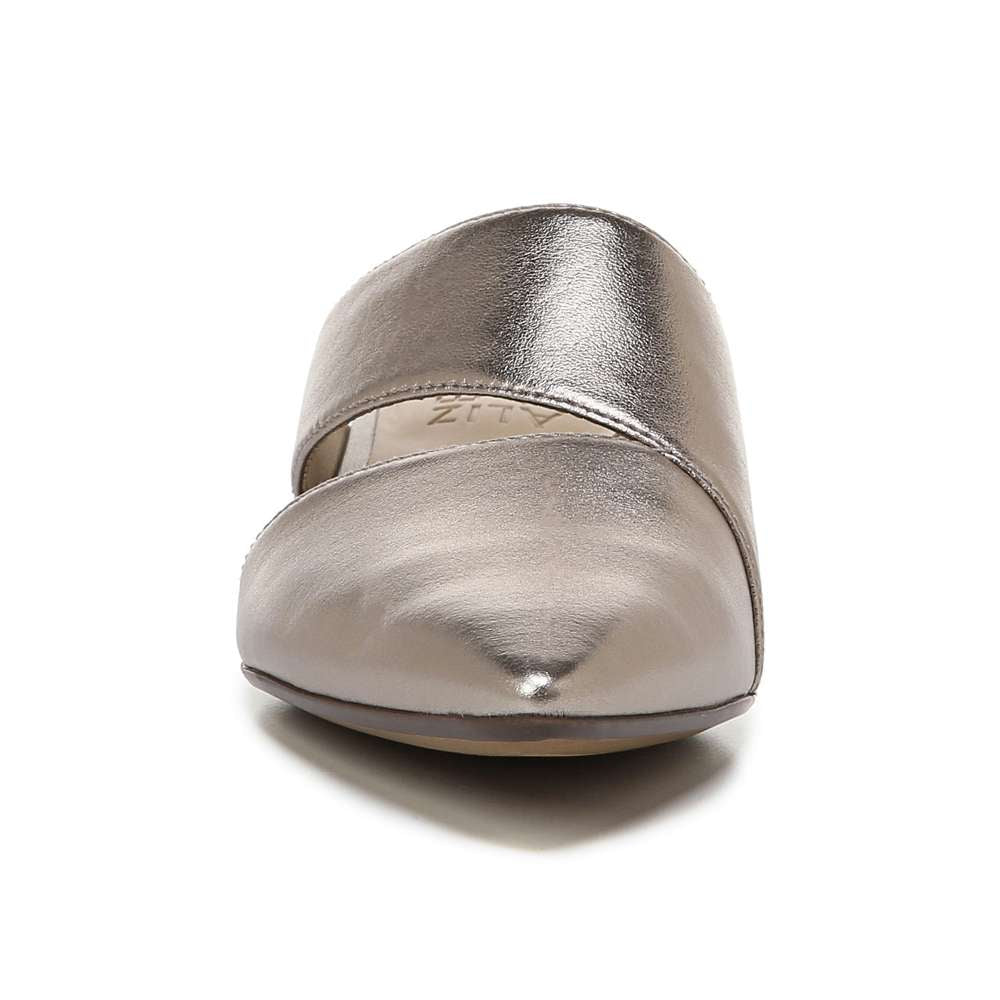 Bev Mule - Bronze