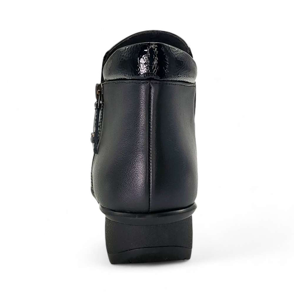 Damascus Wedged Boot - Black Patent