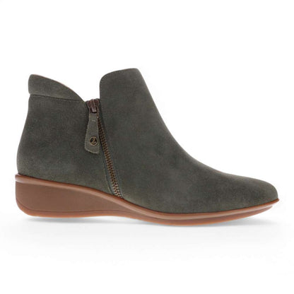 Damascus Wedged Boot - Moss Suede