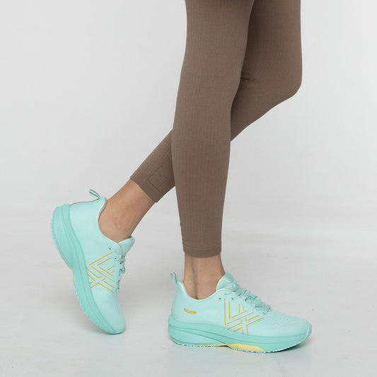 Lifestyle image for Icarus Sneaker Lace-Up Active - Mint