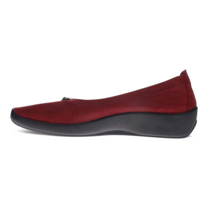 Kaylee Casual Slip-On - Dark Red
