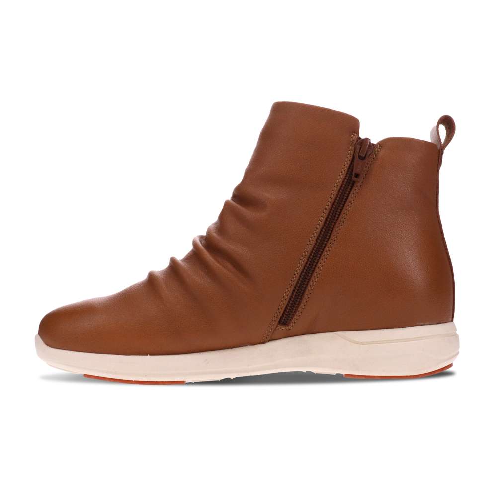 Nina Ankle Boot - Tan