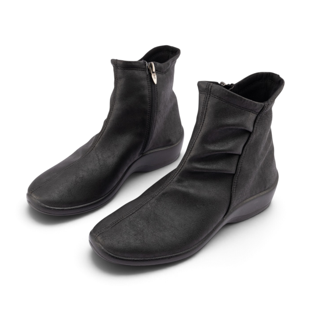 Paluma - Black