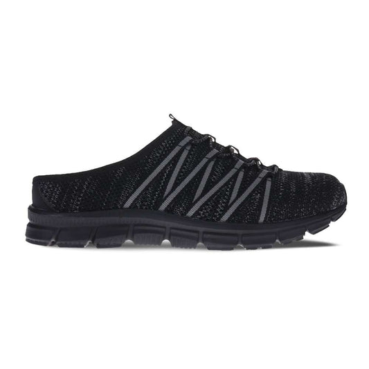 Utopia Knit Slip-On Casual Sneaker - Black