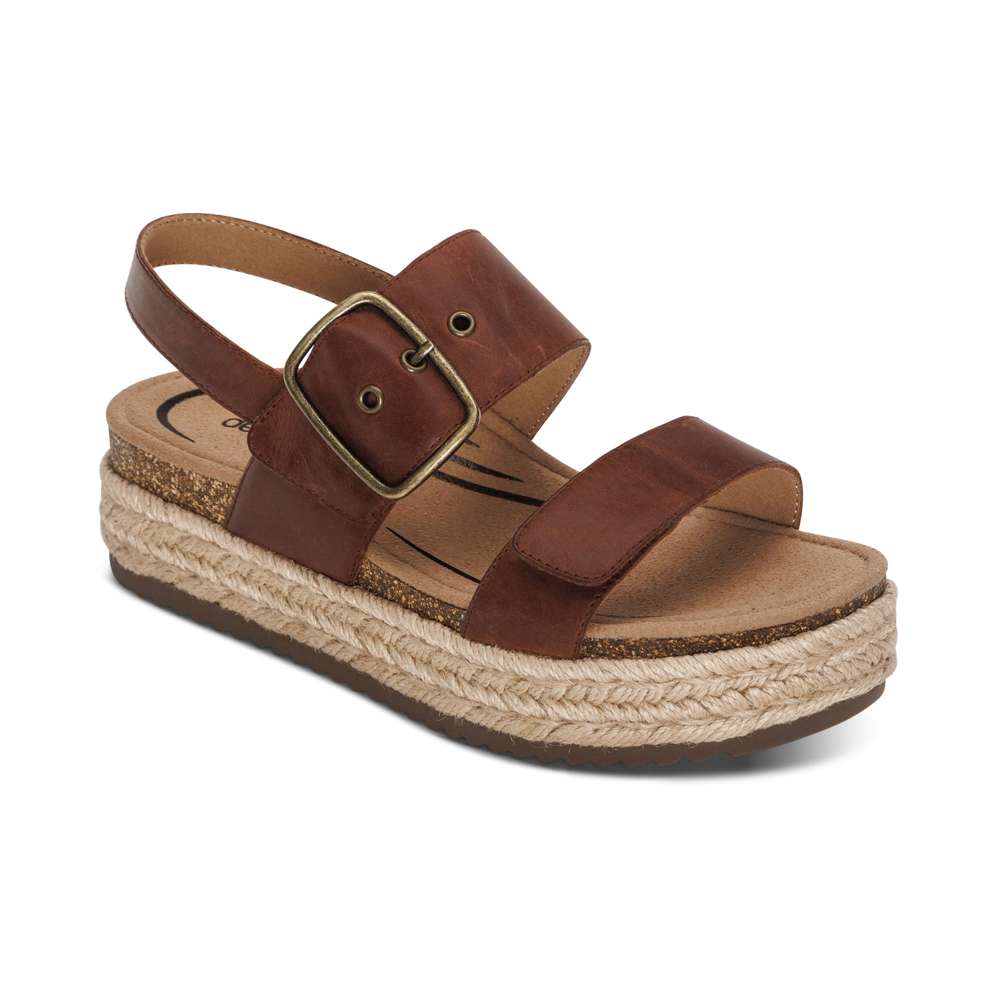 Vania Platform Sandal - Walnut