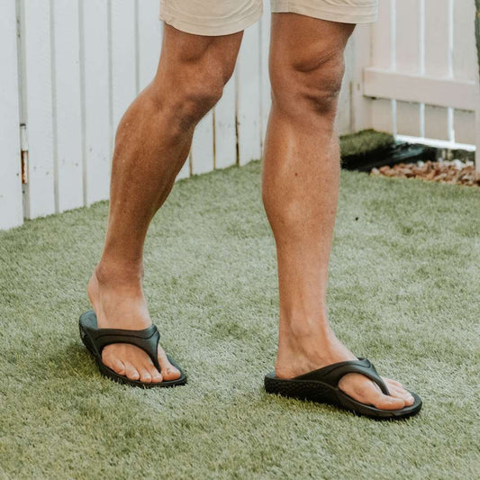 Lifestyle image for Vitality Recovery Toe Post Sandal - Black